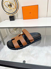 Hermes Chypre Sandal Naturel Black Smooth Calfskin Leather H222000Z - 5