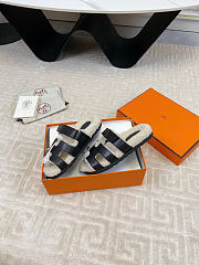 Hermes Chypre Noir/Ecru Calfskin Wool H222865Z - 6