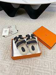 Hermes Chypre Noir/Ecru Calfskin Wool H222865Z - 5