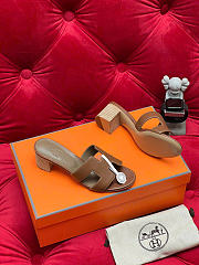 Hermes Oasis Gold Calfskin H071002Z - 6