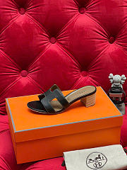 Hermes Oasis Noir Calfskin H071002Z - 5