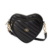 Gucci Interlocking G Mini Heart Shoulder Bag Black 20x17.5x6.5cm - 1
