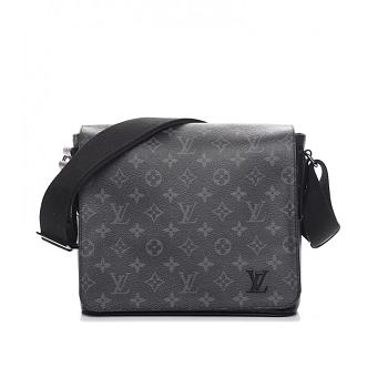 Louis Vuitton Messenger District Monogram Eclipse PM Noir Black 26x20x7cm