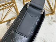 Louis Vuitton Messenger District Monogram Eclipse PM Noir Black 26x20x7cm - 2
