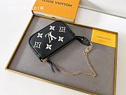 Louis Vuitton Pochette Mini Accessoires Black/Beige 15.5x10.5x4cm - 6