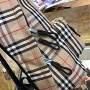Burberry Vintage Check Nylon Backpack Archive Beige 30.5×14.5×42.5cm - 5