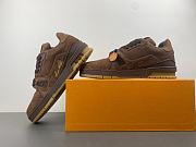 Louis Vuitton trainer sneaker 1AH635 - Brown color - 6