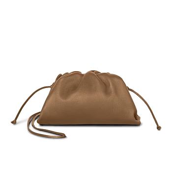 Bottega Veneta The Pouch 20 Butter Calf Camel 22*13*5cm