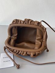 Bottega Veneta The Pouch 20 Butter Calf Camel 22*13*5cm - 6