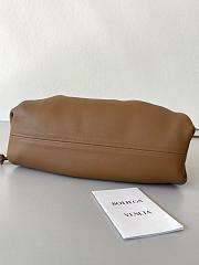 Bottega Veneta The Pouch 20 Butter Calf Camel 22*13*5cm - 4