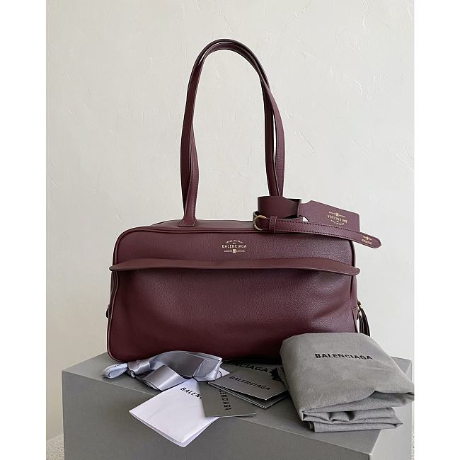 Balenciaga Women's Carrie Bowling Bag in Dark Burgundy 35.8*18.7*16.5cm - 1