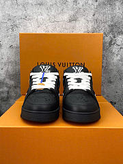 Louis Vuitton Trainer Black Embossed Monogram 1AAREY - 5