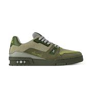 Louis Vuitton Trainers green color 1AHTGB - 1
