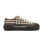 Burberry Vintage Check Jack ‘Brown’ 8060387 - 1