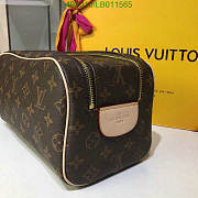 Louis Vuitton Dopp Kit Toilet Pouch Monogram Canvas 28x15x16.5cm - 5