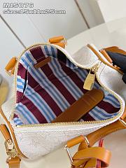 Louis Vuitton Keepall Bandoulière 25 Off-White 25x15x11cm - 6