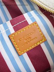 Louis Vuitton Keepall Bandoulière 25 Off-White 25x15x11cm - 2