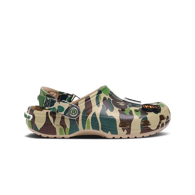 Crocs Classic Clog A Bathing Ape ABC Camo Green 209627-212 - 1