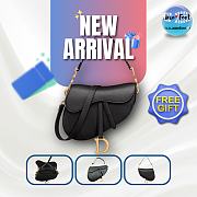 Dior Saddle Bag Calfskin Black 25.5 x 20 x 6.5cm - 1