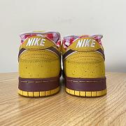 Nike SB Dunk Low Yellow Lobster 313170-137566 - 3