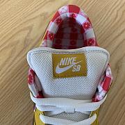 Nike SB Dunk Low Yellow Lobster 313170-137566 - 2