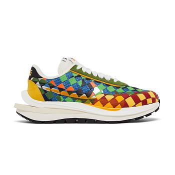 Nike VaporWaffle Woven sacai Jean Paul Gaultier Green Gusto DR5209-300