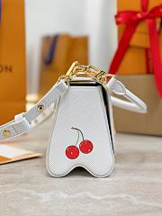 Louis Vuitton x Takashi Murakami Cherry Twist PM White 19*15*7CM - 3