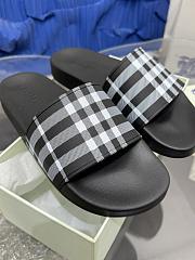 Burberry - Check Black Slides - 4