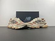 New Balance 9060 Flat Taupe Light Sparrow (Foot Locker Exclusive) U9060CWF - 4