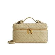 Bottega Veneta Bang Bang Case 'Butterscotch' 22x12.5x5cm - 1