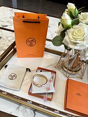 Hermes H700001F0 Clic Clac H Bracelet PM Pink Gold 134551172 - 3
