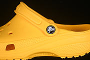 Unisex Clogs Crocs Classic Clog - yellow - 4
