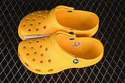 Unisex Clogs Crocs Classic Clog - yellow - 2