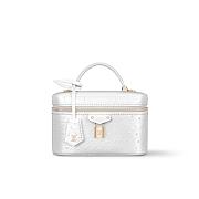Louis Vuitton Vanity Chain Pouch - White Pearl 19x6.5x11.5cm - 1