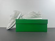 Bottega Veneta Orbit White (Women's) 755915V2X409013 - 2