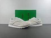 Bottega Veneta Orbit White (Women's) 755915V2X409013 - 5