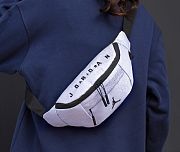 Jordan ELE JACQUARD Crossbody Bag - Bum bag - 3