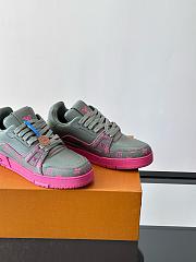 Louis Vuitton Trainer Sneaker Monogram-printed calf leather Pink 1AHTPE - 4