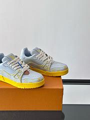 Louis Vuitton Trainer Calfskin leather with Monogram print - Yellow - 4