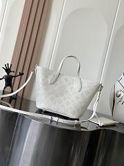 Louis Vuitton Mahina Blossom PM M11842 White 20x20x12.5cm - 6