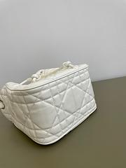 Dior Medium D-Motion Bag Ivory Macrocannage Lambskin 23x24x13cm - 4