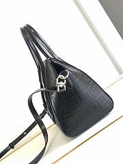 Givenchy Antigona Mini Lock Bag in Black 20x22x13cm - 5