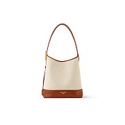 Louis Vuitton Low Key Hobo PM Ecru/Cognac 24x28x16cm - 1