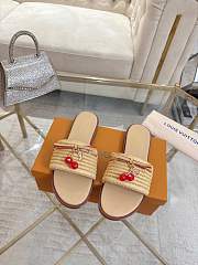 Louis Vuitton Cherry Lily Flat Mule x Takashi Murakami Raffia 1AHLRN - 2
