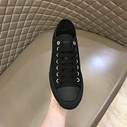 Burberry Vintage Check Canvas Low-Top Sneaker Dark Charcoal 8057999 - 4