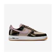 Nike Air Force 1 Low '07 LV8 Patent Camo Pink HQ1967-200 - 1