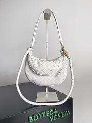 BOTTEGA VENETA Nappa Intrecciato Small Gemelli White 24.5x19x7cm - 4