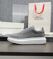 Alexander McQueen Oversized Grey Suede 807882 WIA50 1211 - 4