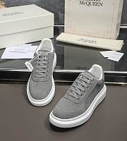 Alexander McQueen Oversized Grey Suede 807882 WIA50 1211 - 2