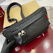 Gucci Nexus large slingbag Black 34x15x10cm - 2